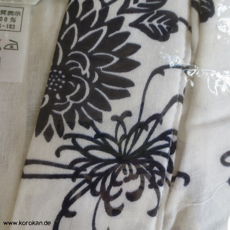 Kiku Nemaki - Kimono zum Schlafen