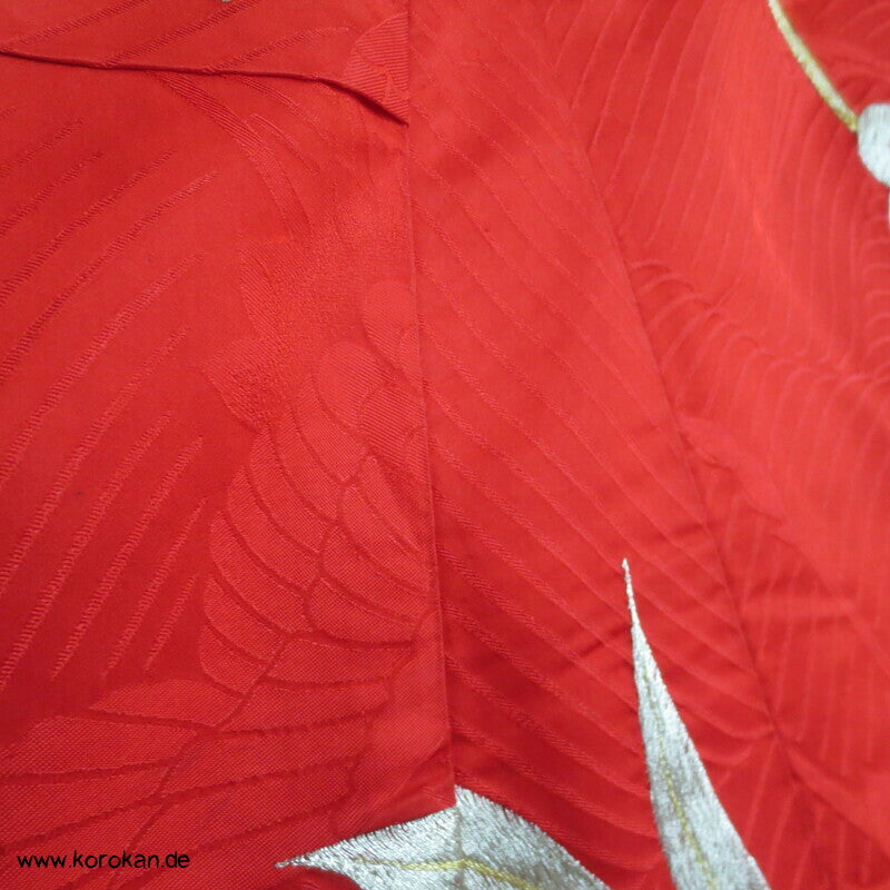 Uchikake - Kimono Hochzeitsmantel, Bambus Stickerei auf Kranich Seidendamast