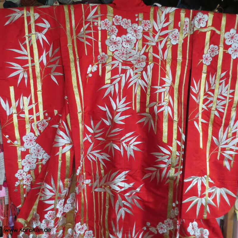 Uchikake - Kimono Hochzeitsmantel, Bambus Stickerei auf Kranich Seidendamast