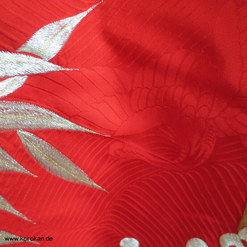 Uchikake - Kimono Hochzeitsmantel, Bambus Stickerei auf Kranich Seidendamast