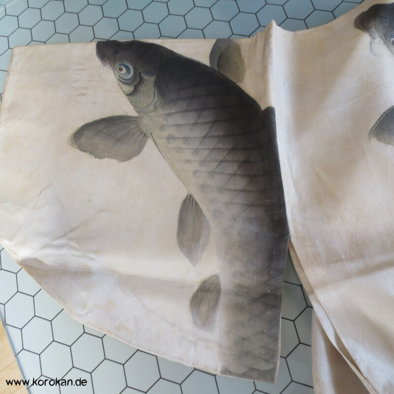 antiker Kimono Juban für kleine Jungen, springende Koi