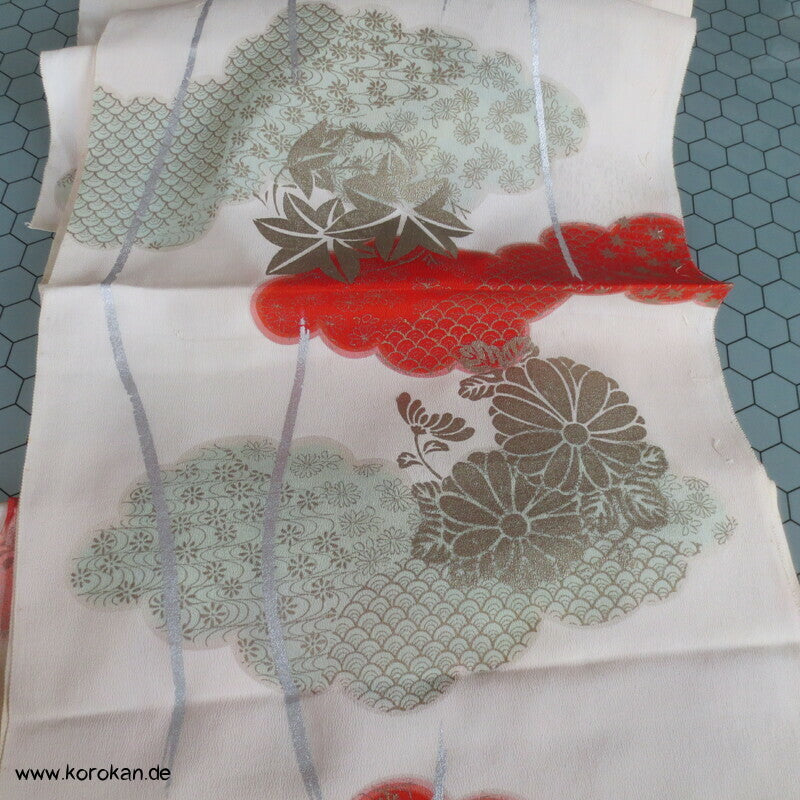 Wolken mit Gold und Silberdruck Kimono Seide, aufgetrennt
