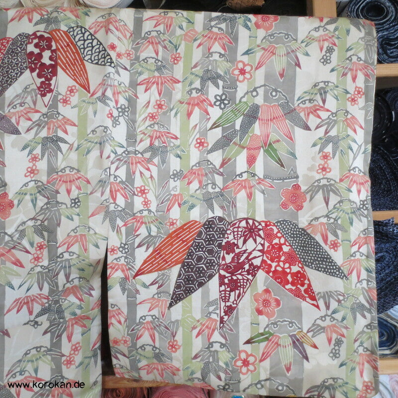 Bambusdickicht Seidensatin Homongi Kimono
