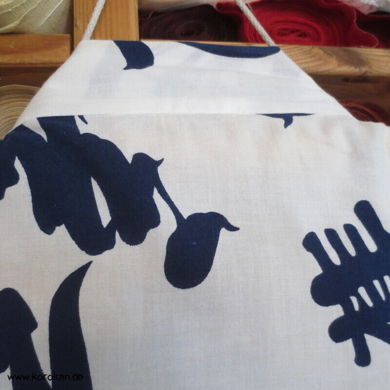 Yukata / Nemaki Schlaf Baumwoll Kimono, Kanji auf weiß