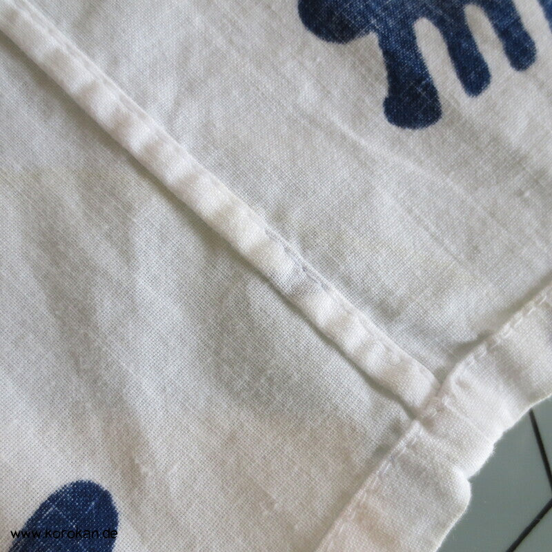 Yukata / Nemaki Schlaf Baumwoll Kimono, Kanji auf weiß