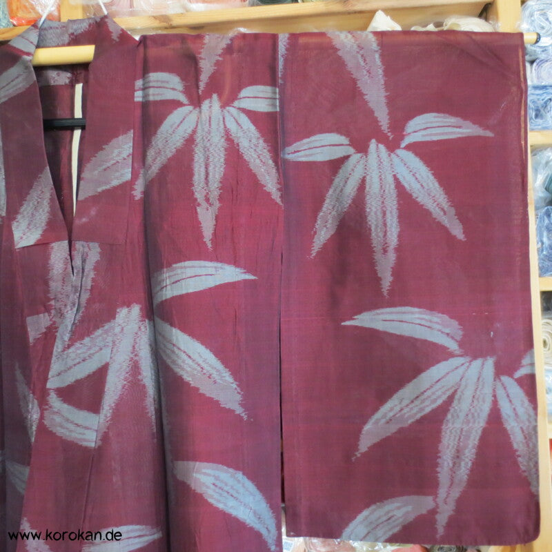 silbergrauer Bambus auf weinrot Hitoe Seiden Chu Kimono