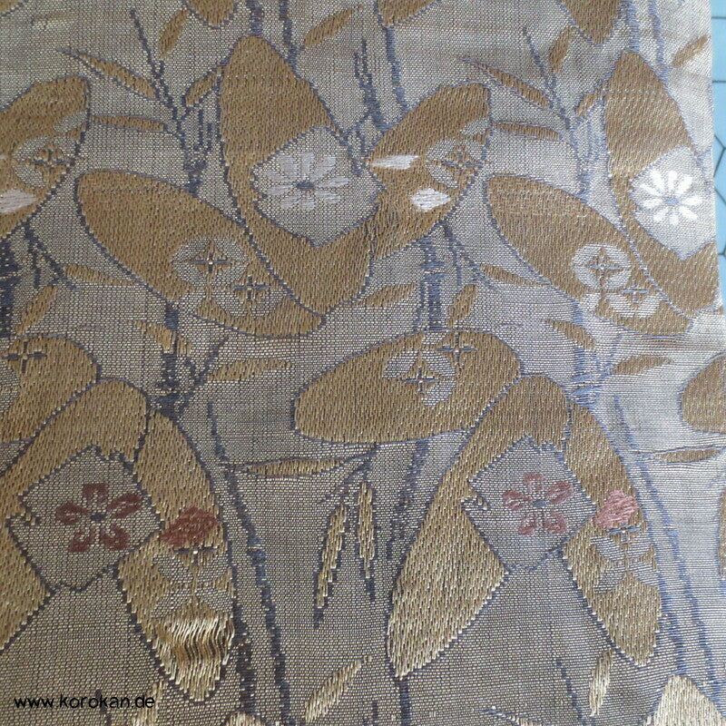 oliv / schwarz / gold Blätter Maru Obi, dezent
